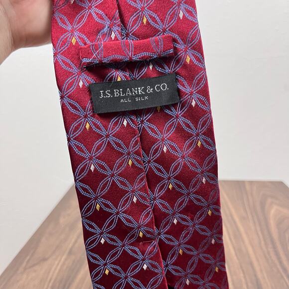 J.S. Blank & CO. Men's Red Silk Classic Geometric Silver Designer Neck Tie - Picture 5 of 5